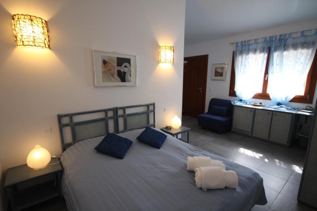 Poisson Rouge Hotel Bonifacio  Cameră foto
